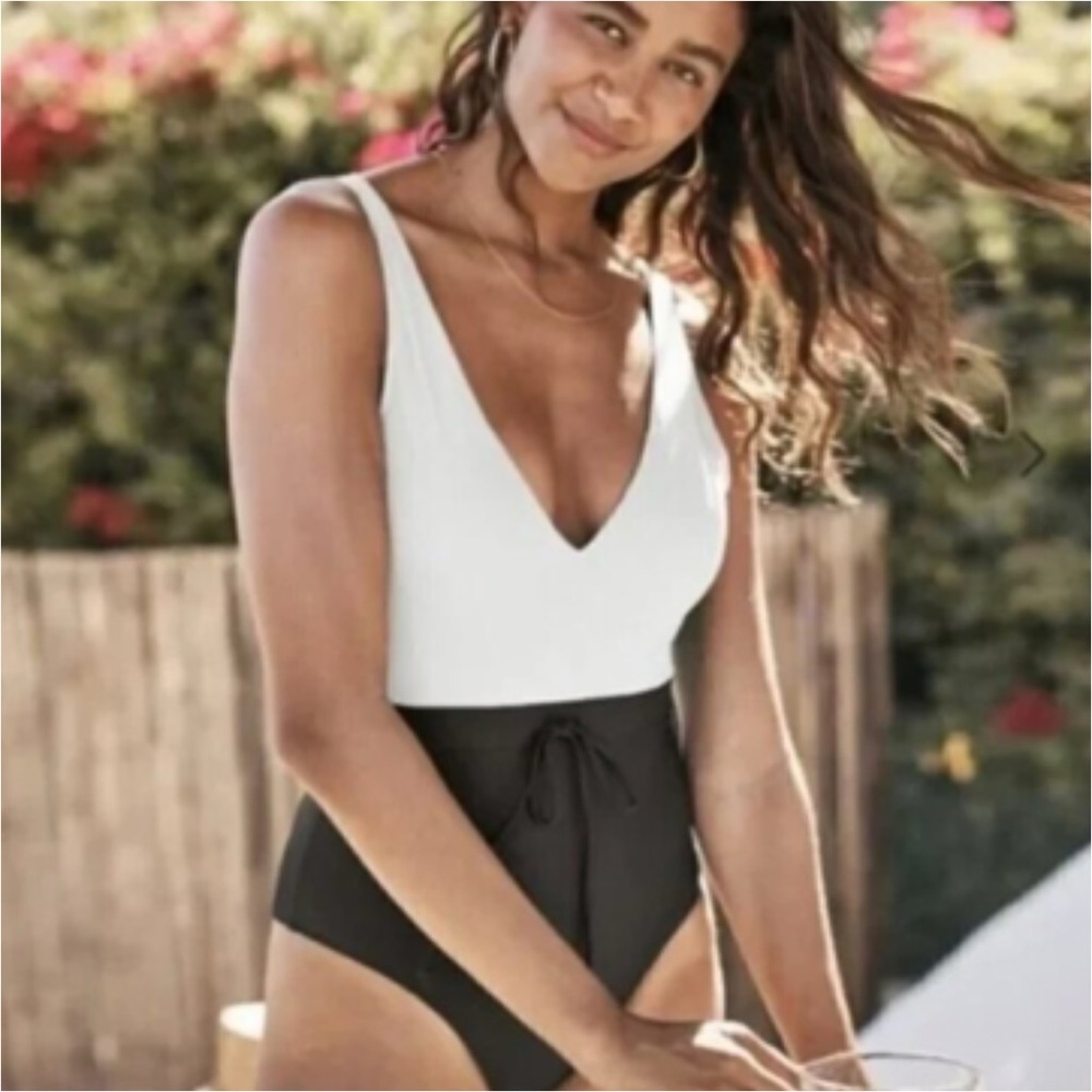 NWOT Summersalt Tie Waist Backflip One Piece Swimsuit Size 6 - Picture 6 of 7